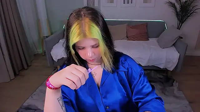 AliceSpenceryのライブXXXチャット
