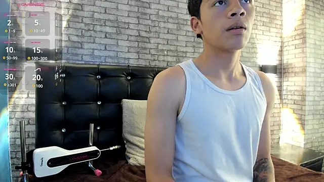 Mike_redn Live XXX chat