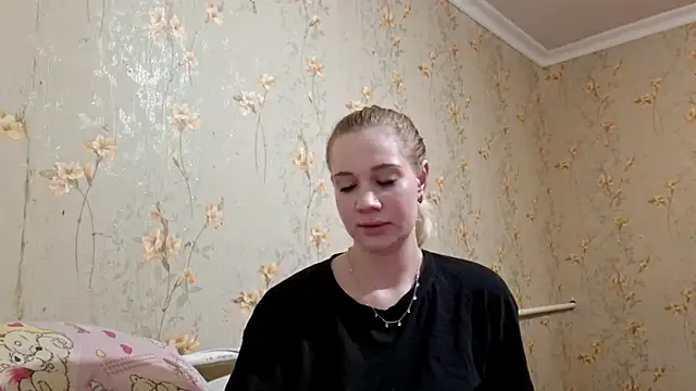 renna_rine's Live XXX Chat