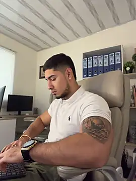 Dimitri_Colleman Adlı Modelin Canlı XXX Sohbeti