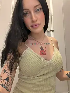 XXX chat uživo modela Melissa_crazy