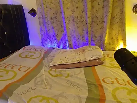 Онлайн чат XXX KlaraCandy