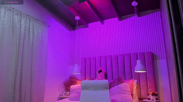 ScarlettDreamss7 Webcam Show