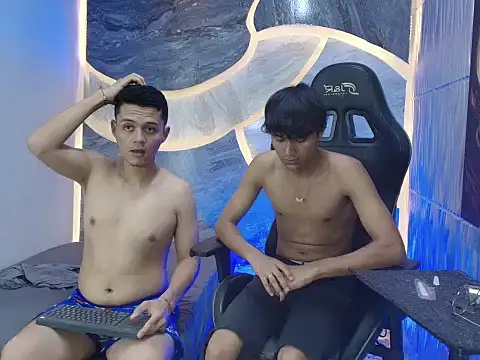 Chat XXX ao vivo de Benjamin_Alam