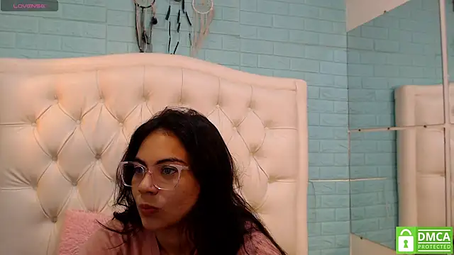 Chat +18 de Jade_Aitana ao vivo