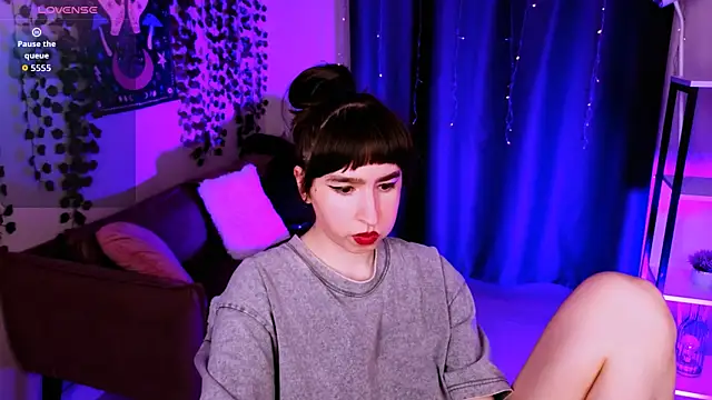 دردشة Lily_xBabe الجنسية المباشرة