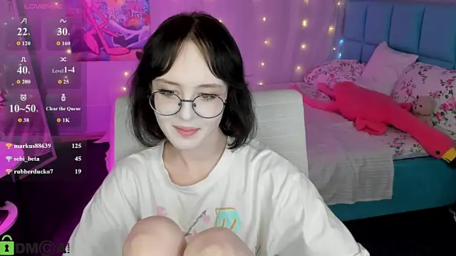 Lilac-Musen Live XXX chat