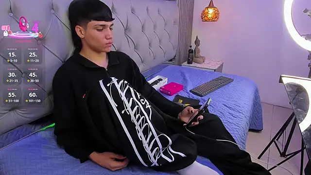 SamBlack_'s Live XXX Chat