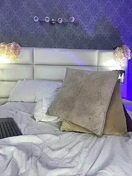 miadecker Live XXX-Chat