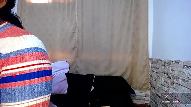 Chat XXX en directo de Bicky_25