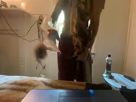 ThrowedWorldWide Chat XXX live