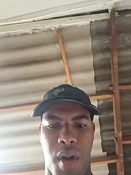 marco_and_luna_ Adlı Modelin Canlı XXX Sohbeti