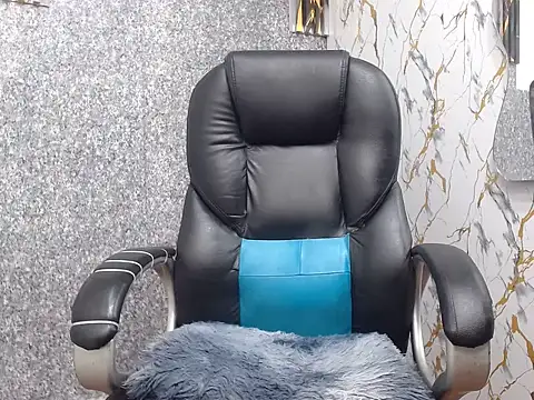 isa_x18n Live XXX chat