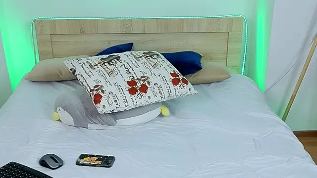 Chat +18 de icexoxo2 ao vivo