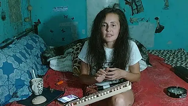XXX chat uživo modela brighteyes77