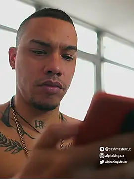 AlphaMasterXxx Chat XXX live