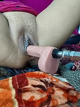 צ'אט XXX בשידור חי של MoumitaaA_30