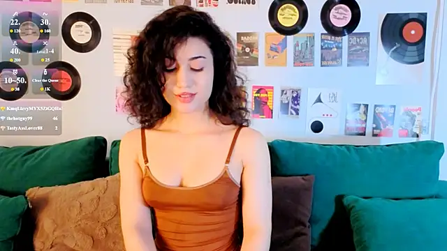 Chat XXX en directo de Maya_Rogerss