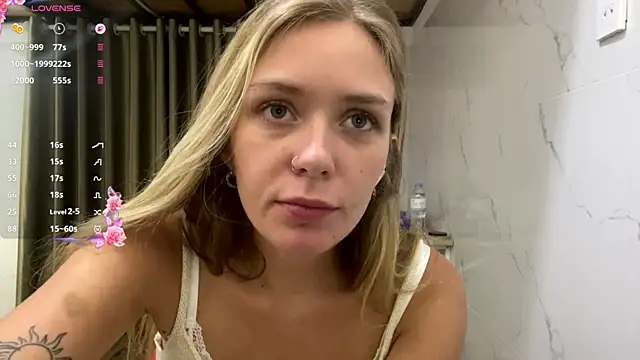 Živý XXX chat One_On_Mllion