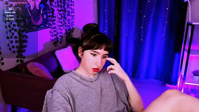 צ'אט XXX בשידור חי של Lily_xBabe