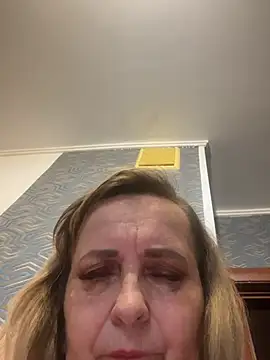 Irina2909@xhn Live XXX chat