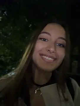 Chat +18 de ICrazyOneIRL ao vivo