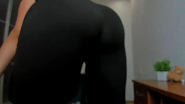 Effy_RoyseのライブXXXチャット