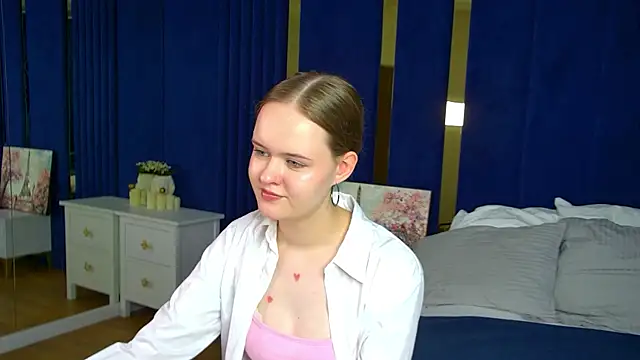 AdaRune Live XXX-chat
