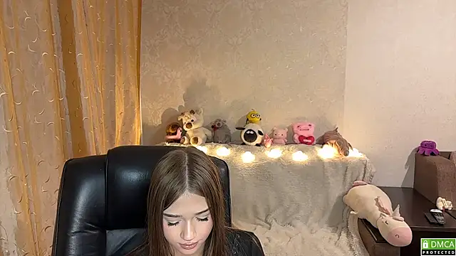 urcutiebunnyy Webcam Show