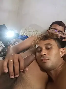 luccasCauan Show in webcam