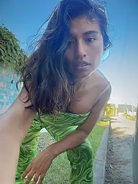 sexi_noemi Chat XXX in diretta