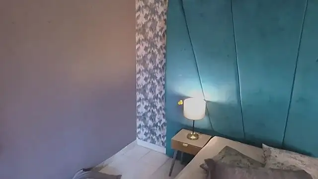 Онлайн чат XXX Aaron_Eze
