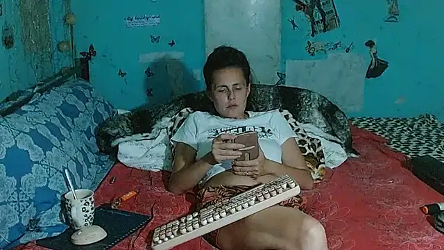brighteyes77 live XXX chat