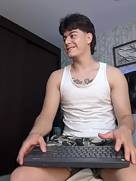 Chat XXX Live MaxCruz_