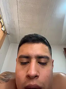 miaftmax's Live XXX Chat