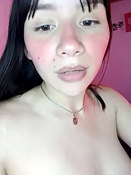 MikasaxX_'s Live XXX Chat