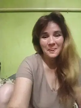 SannyMILFのライブXXXチャット