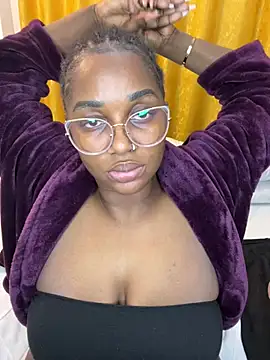 Chat XXX en directo de Honeylust26