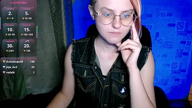 Živý XXX chat __Freya___