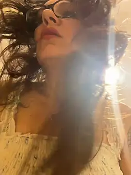 BeautifulMesss Chat XXX live