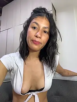 Chat XXX en directo de Valentinabaker