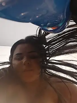 Chat +18 de MiiaaVelvet ao vivo