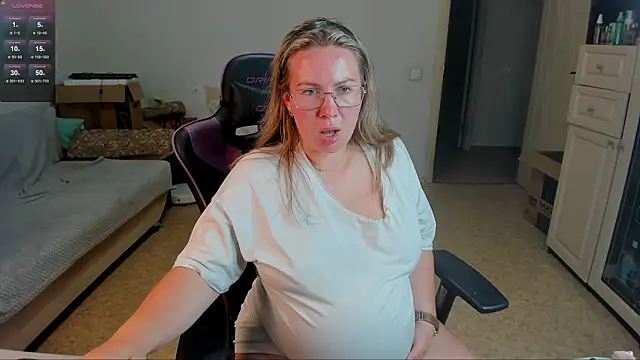Pregnantariana's Live XXX Chat