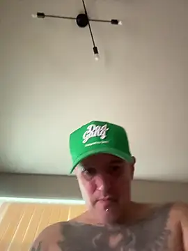 xD3VIOUSKIDx's Webcam Show