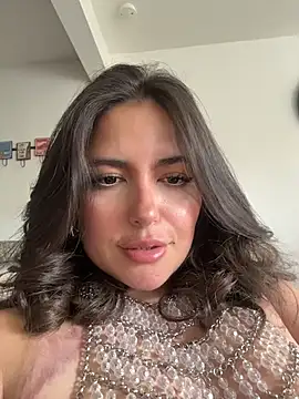 Chat XXX en directo de sukhakunis1
