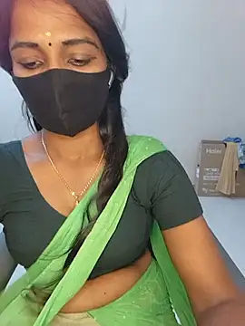 YALINITWO7_TAMILのウェブカメラショー