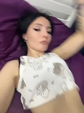 FoxxyStarr Chat XXX in diretta
