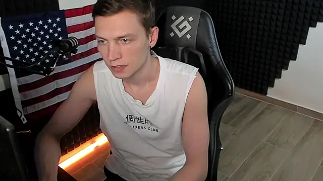 More_than_friend's Live XXX Chat