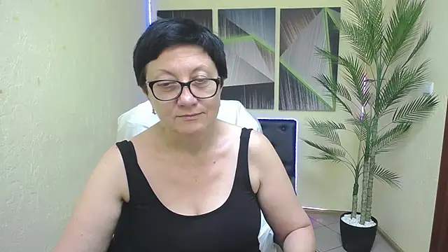 Chatroom XXX en direct de EmilyL0ve