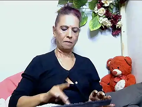 Hot_queen58's Live XXX Chat